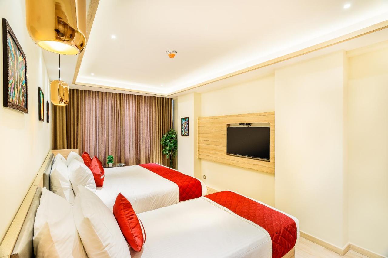 העיר בנגלור Hotel Jagadish International-Sankey Road מראה חיצוני תמונה