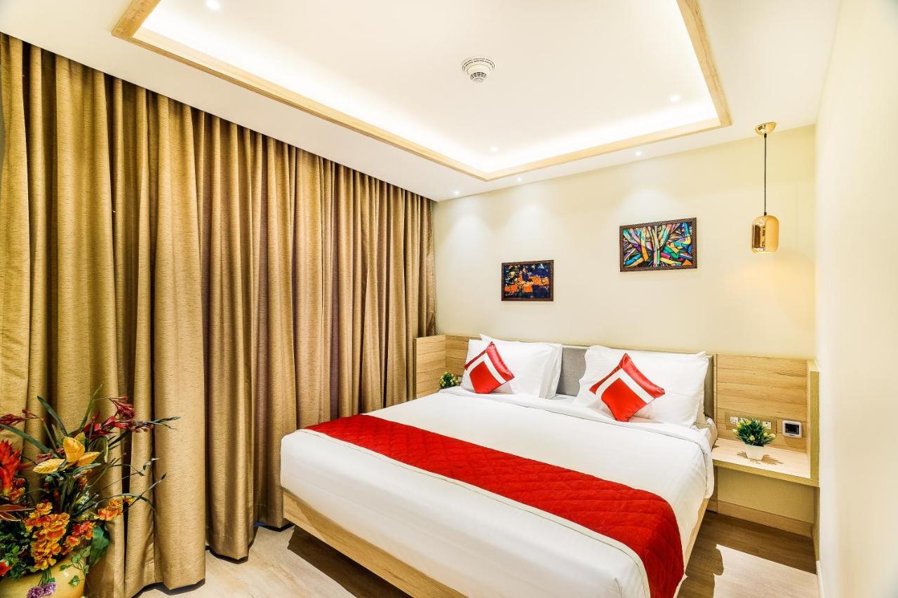 העיר בנגלור Hotel Jagadish International-Sankey Road מראה חיצוני תמונה